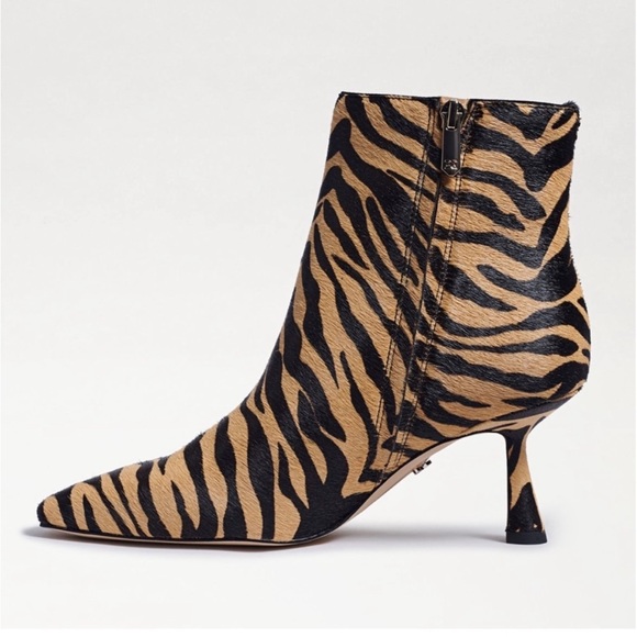 NEW Sam Edelman Samantha Tiger Print Booties - Picture 2 of 4